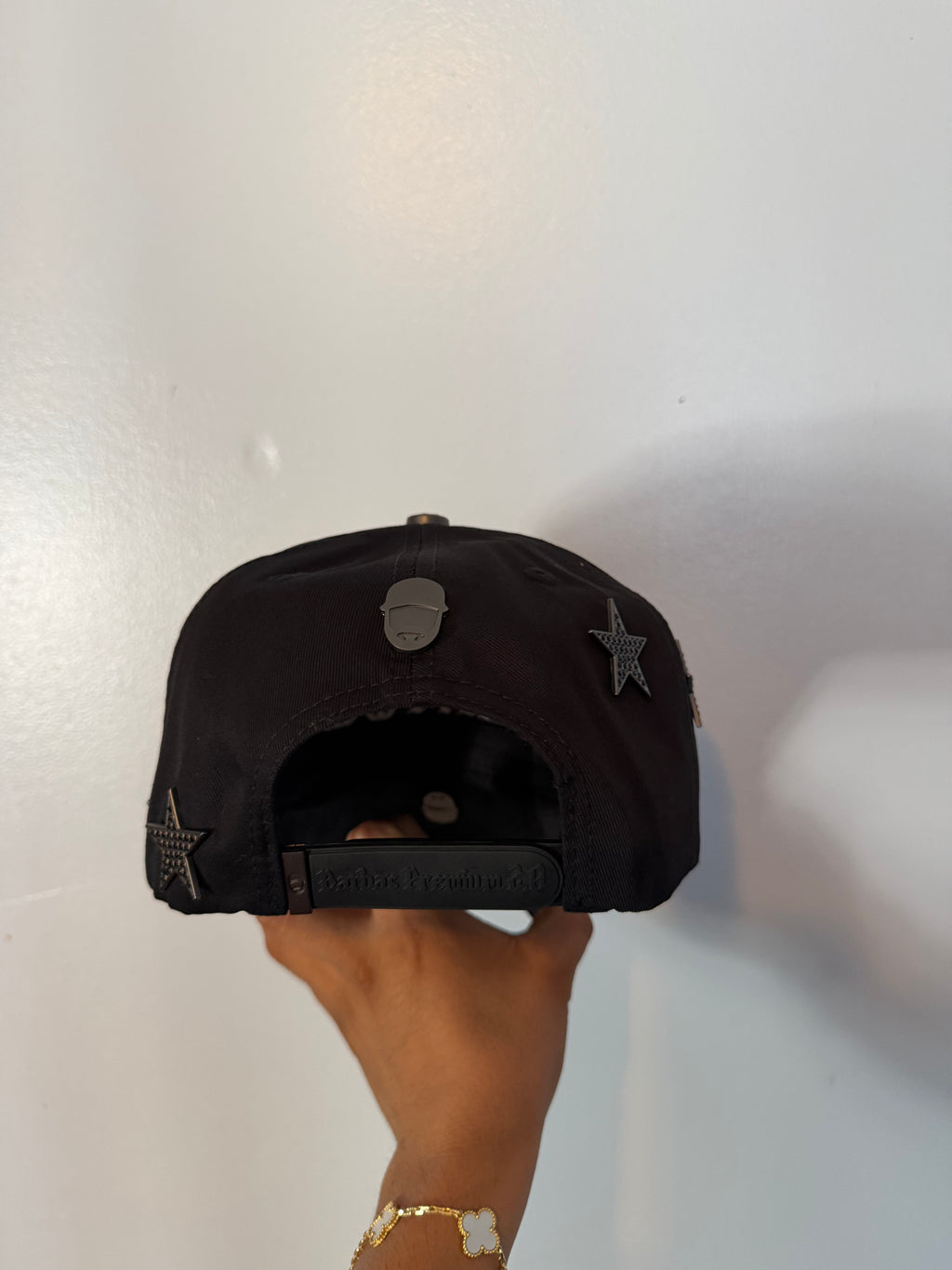 Barbas Hats ( Dark Nebula )